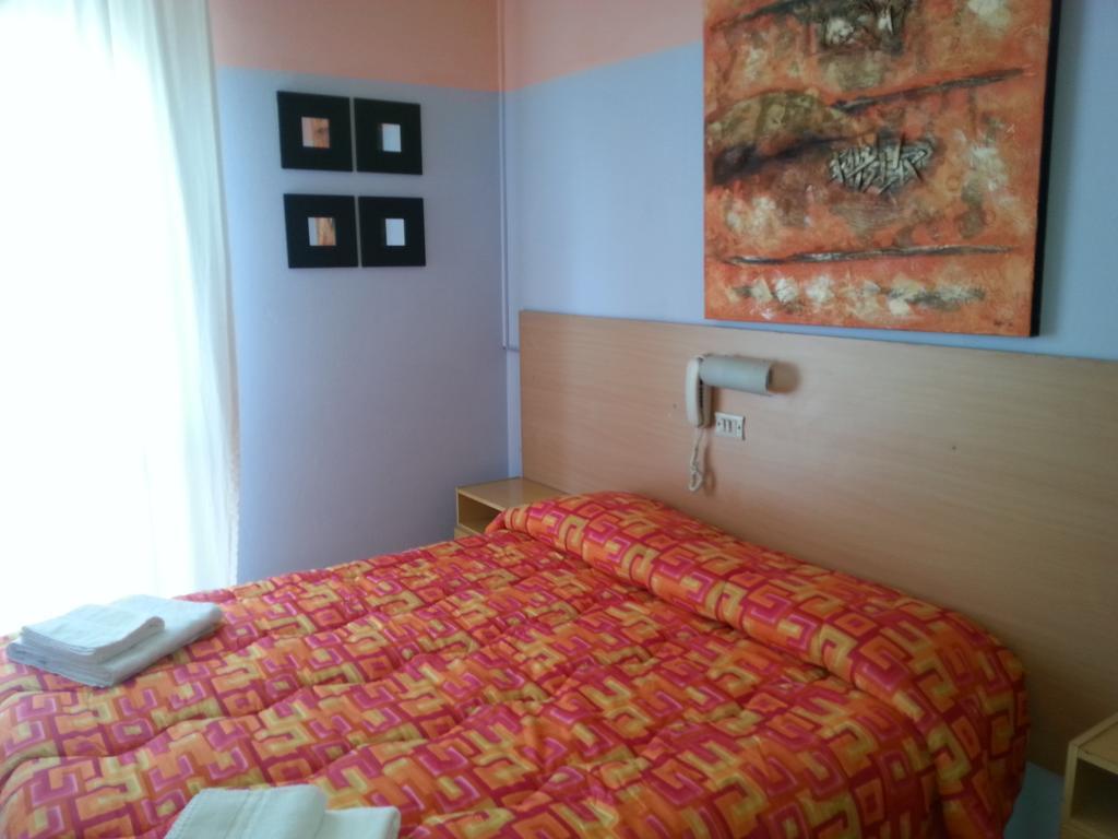 Hotel Marinella ริมินี ภายนอก รูปภาพ