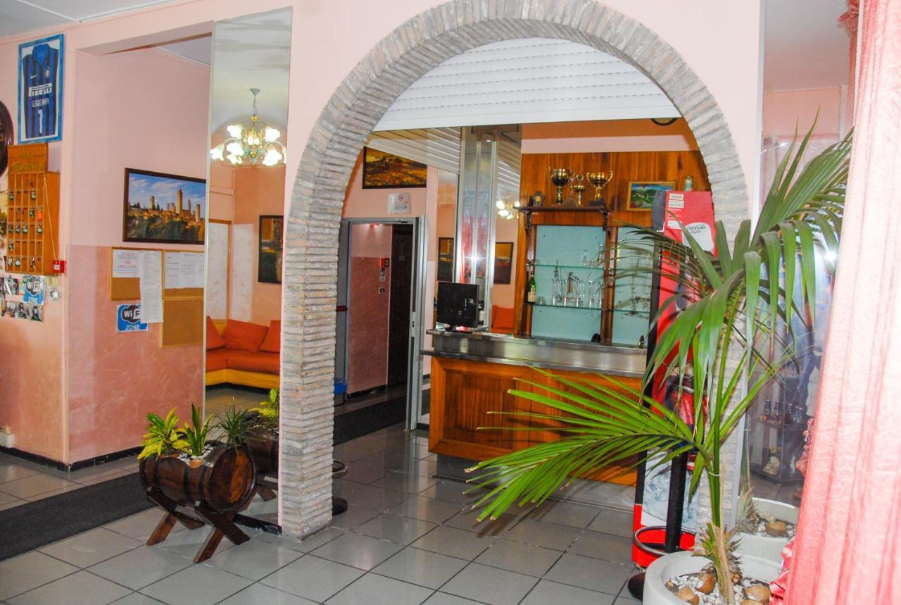 Hotel Marinella ริมินี ภายนอก รูปภาพ